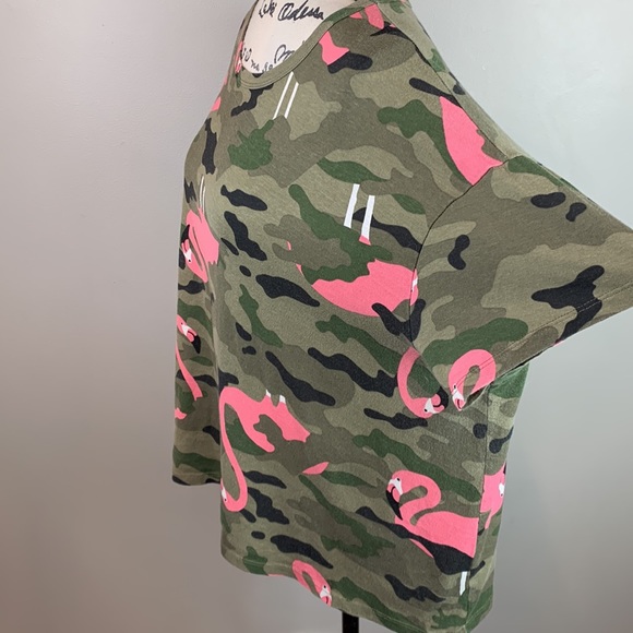 Zara Trafaulic Camo Flamingo Print Short Sleeve Cropped Top - Picture 5 of 7